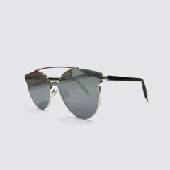 GENTLE MONSTER TRICK OF THE LIG 02