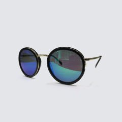 LİNDA ASHLEY EVİTA 2